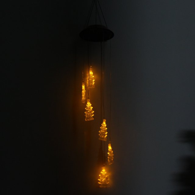 6 LED Colour Changing Solar Powered Wind Chime Hanging Garden Light X'mas