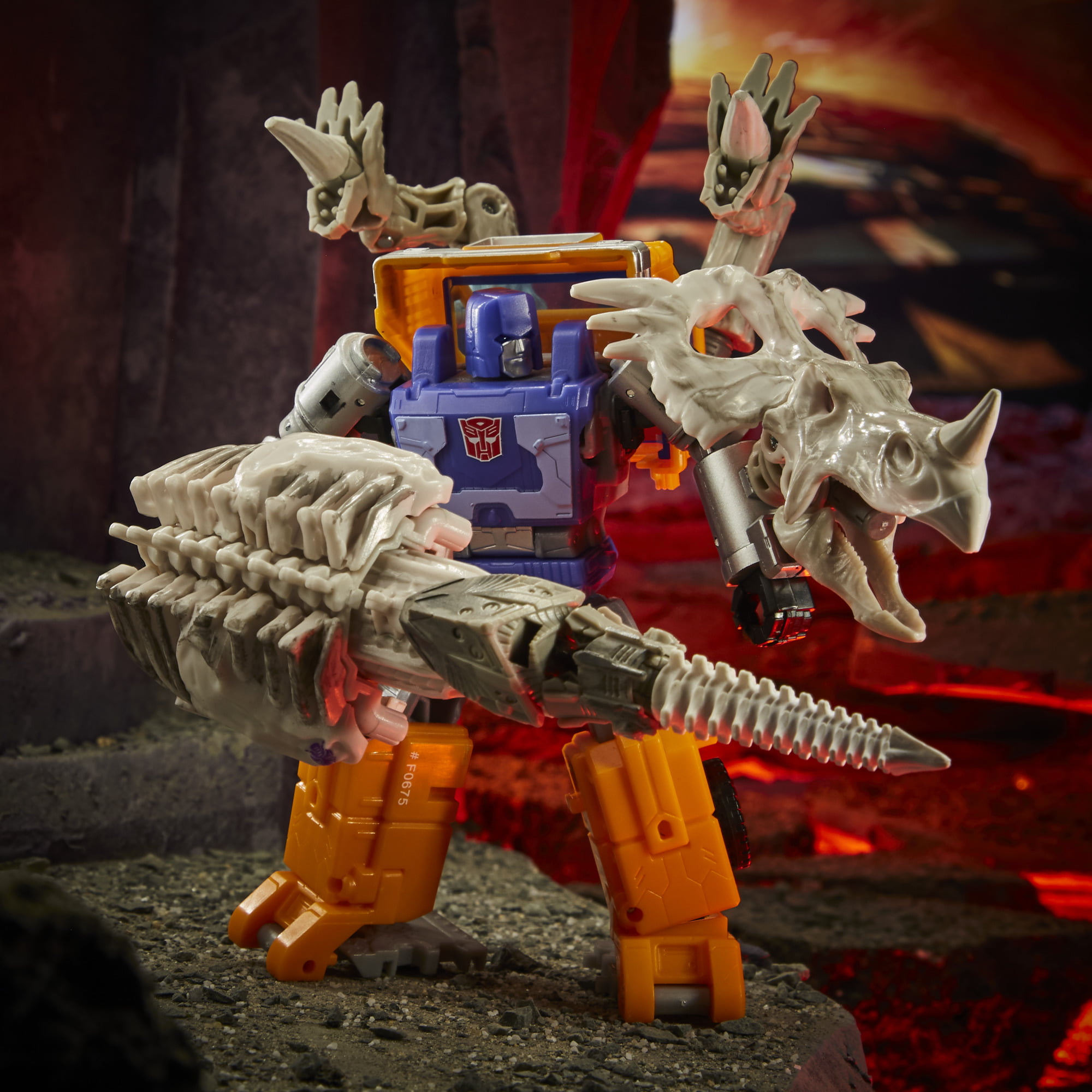 Transformers Generations WFC Kingdom Deluxe Ractonite Fossilizer May.1,2021