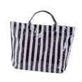 thumbnail image 4 of Bolsa de deporte impermeable de gran capacidad para gimnasio, playa o picnic. Blanco y negro, 4 of 9