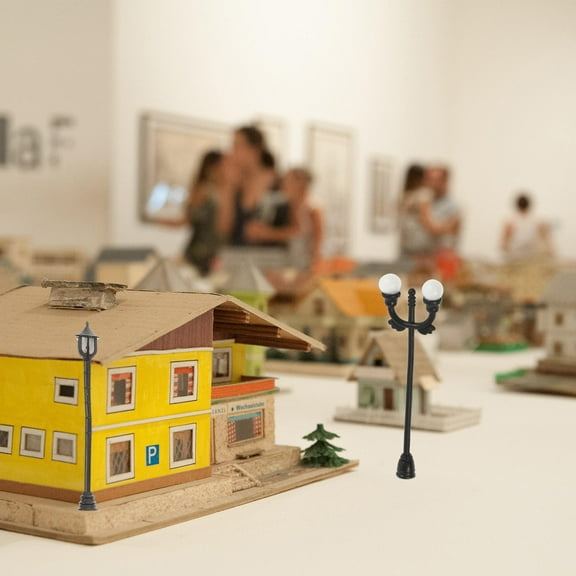 Hemobllo 12pcs Compact Size Micro Landscape Street Lamp PE Assorted Color Scene Decor Mini House Hobbyists