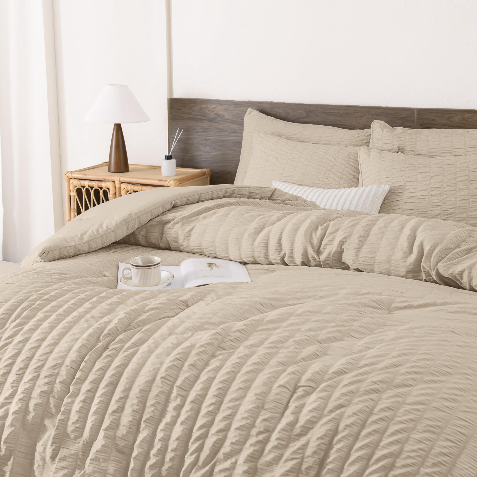ANGENIA King Size Comforter Set Khaki, 3 Pieces Seersucker Textured Bedding Comforter Sets, Lightweight Microfiber Down Alternative Bed Set for Women Men (104"x 90" Comforter & 2 Pillowcases)