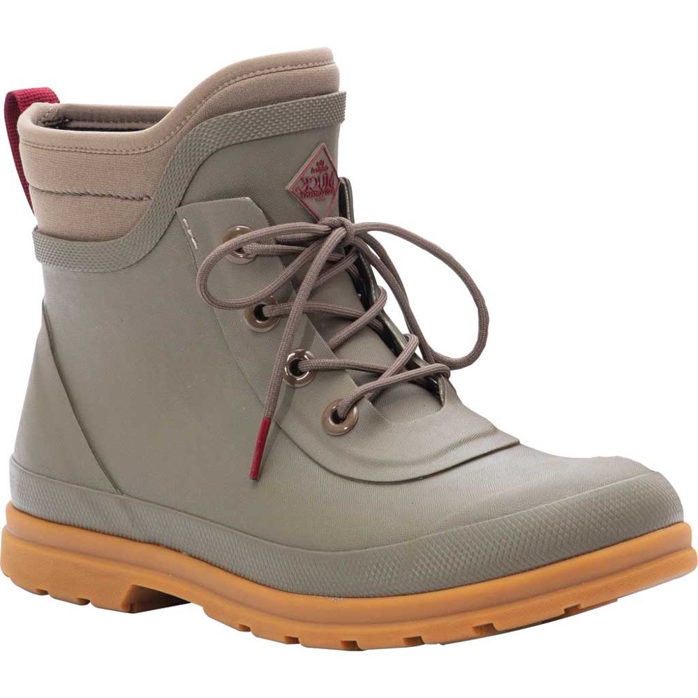muck lace up hunting boots