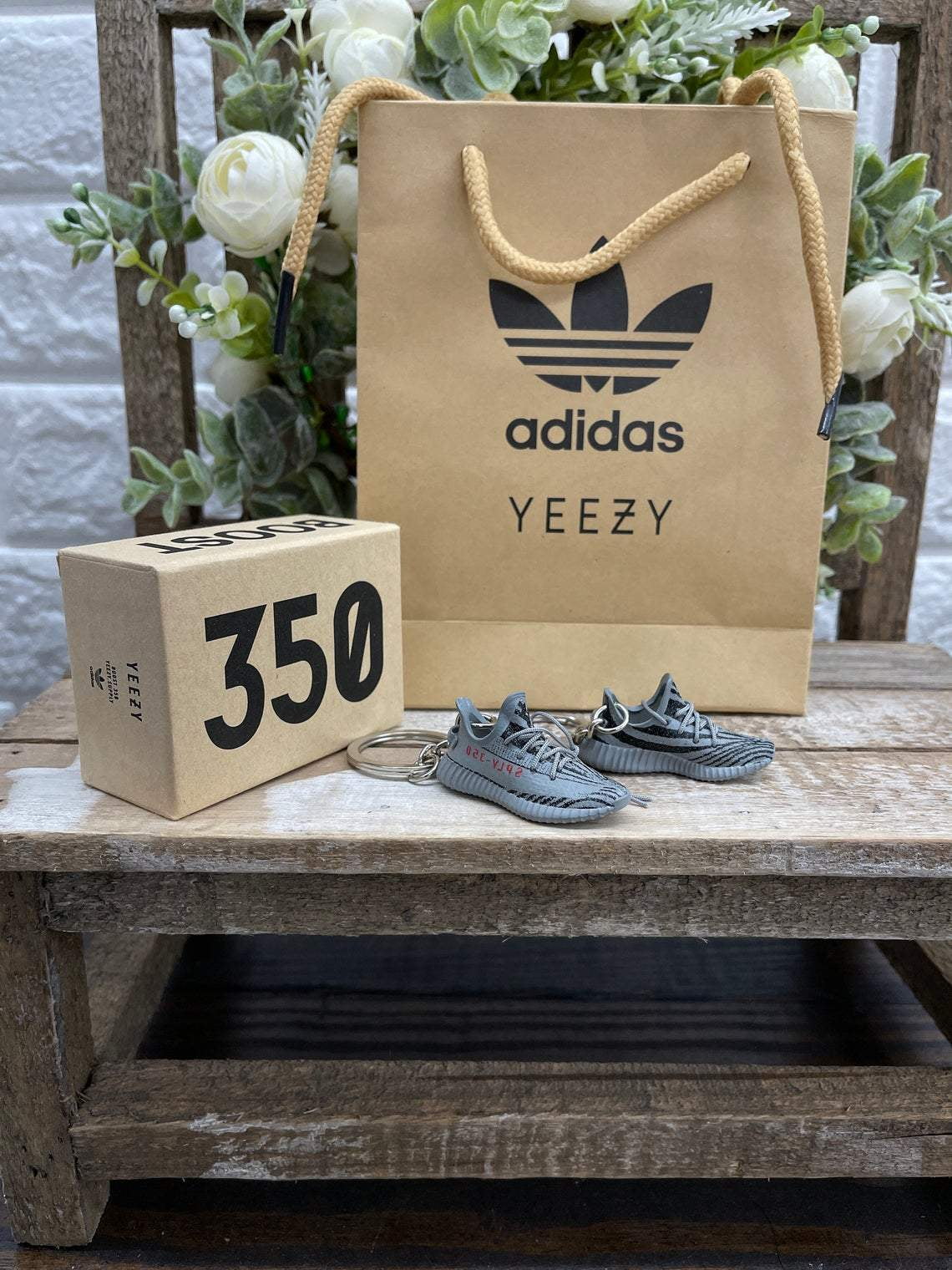 yeezy beluga 2.0 keychain