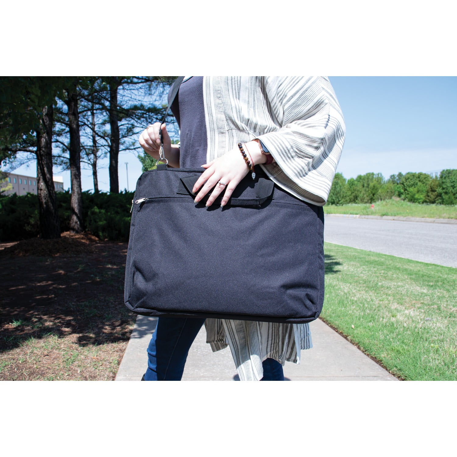 Axis 23007 17-inch Nylon Laptop Bag