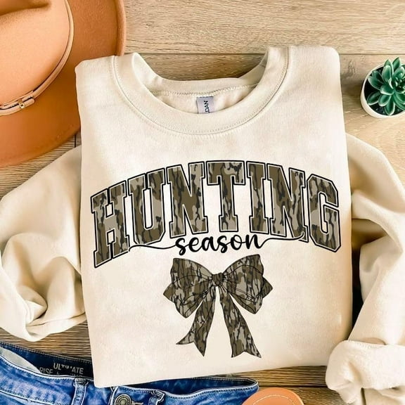 Camo Coquette Bow Hunting Season Sweater, Girls Old School Camo Bow Dude Print Sweatshirt