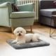 thumbnail image 5 of Cama para perros autocalentable para interiores, ideal para mascotas pequeñas y mayores. gris M, 5 of 8