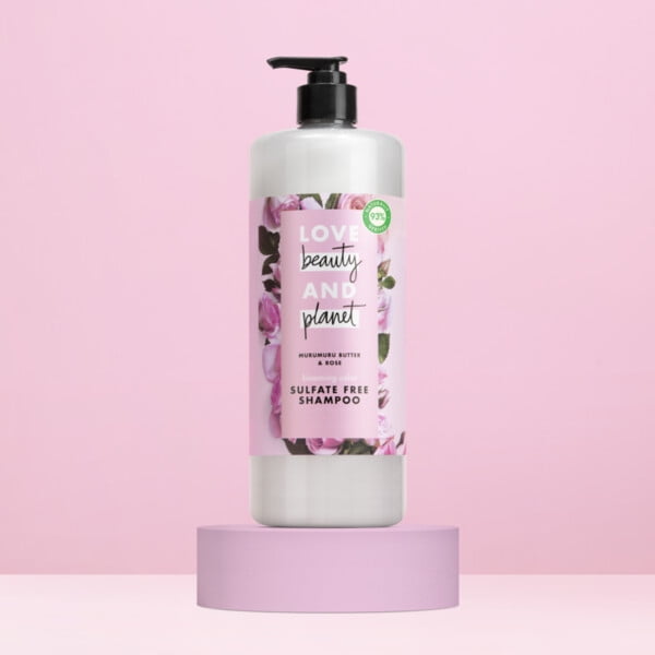 falme begå øge Love Beauty And Planet Blooming Color Murumuru Butter and Rose, Sulfate-Free  Shampoo Vegan, Paraben-free, Silicone-free, Cruelty-free for Color Treated  Hair 32.3 oz - Walmart.com