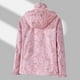 thumbnail image 2 of Abrigo de mujer al aire libre con estampado de hojas cortavientos impermeable para mujer elegante chaqueta con capucha con bolsillos con cremallera para actividades al aire libre, 2 of 5