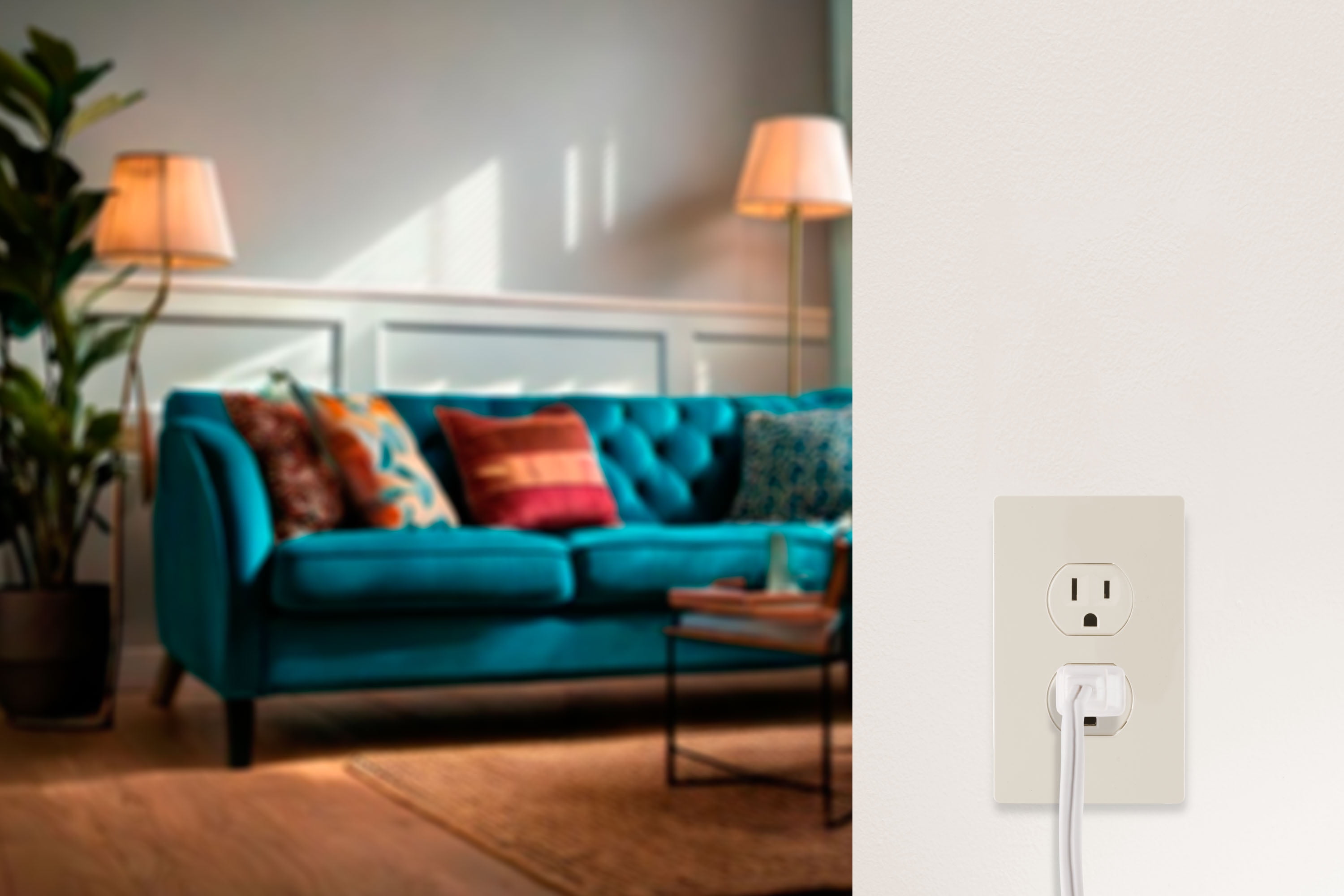 Ultra Pro Screwless Wallplate, Outlet Plate, Duplex Receptacle, Almond