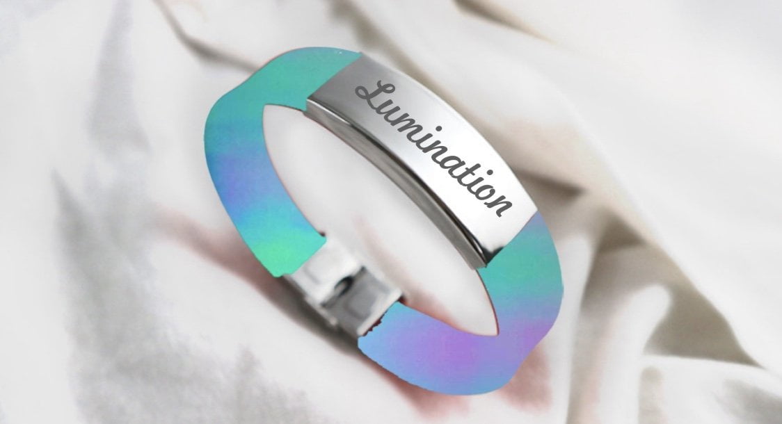 Top more than 83 holographic bracelet best