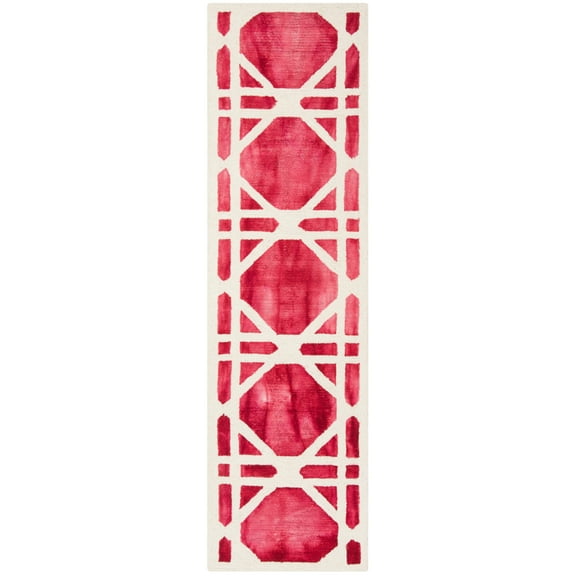 SAFAVIEH Dip Dye Kuzman Geometric Wool Runner Rug, Ivory/Red, 2'3" x 6'