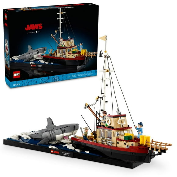 LEGO Ideas Jaws Set - Diorama Kit for Fans of the Movie - Shark Toy with Boat and 3 Minifigures - 21350
