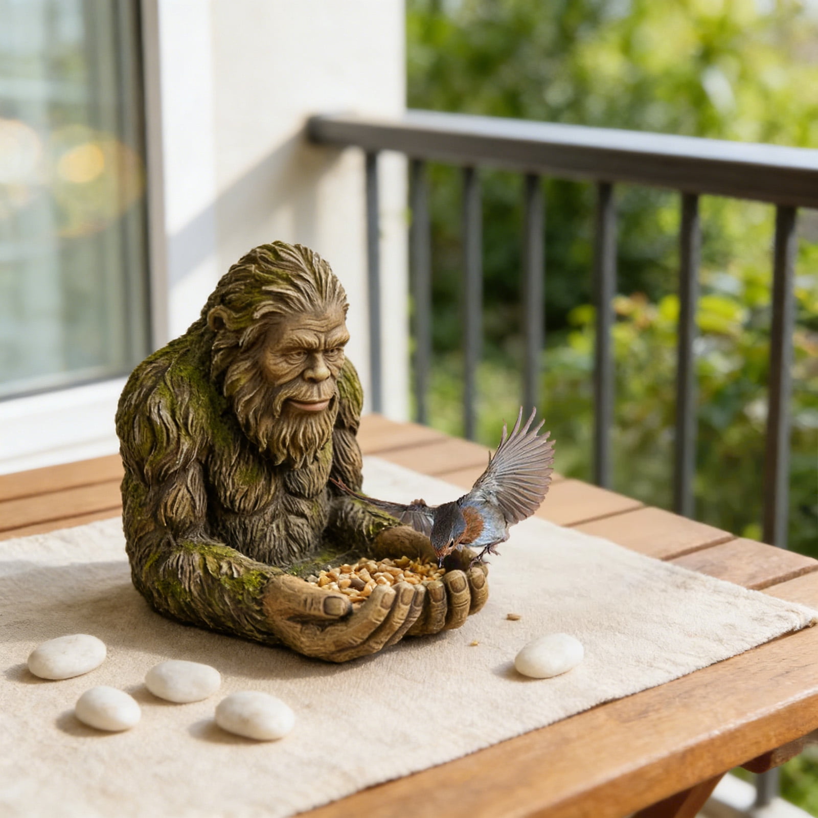 JIhuahe Bigfoot Bird Feeder Outdoor Garden Statue, Mystical Creature Themed Hanging & Tabletop Ornament, Fun Yard & Patio Decoration for Bird Lovers