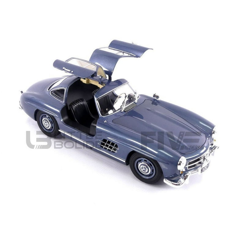 Minichamps 1955 Mercedes-Benz SL Class 300SL Coupe (W198