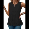 thumbnail image 1 of Blusa Informal de Verano Sin Mangas con Bordado de Ojales para Mujer, Cuello en V Negro XXL, 1 of 7