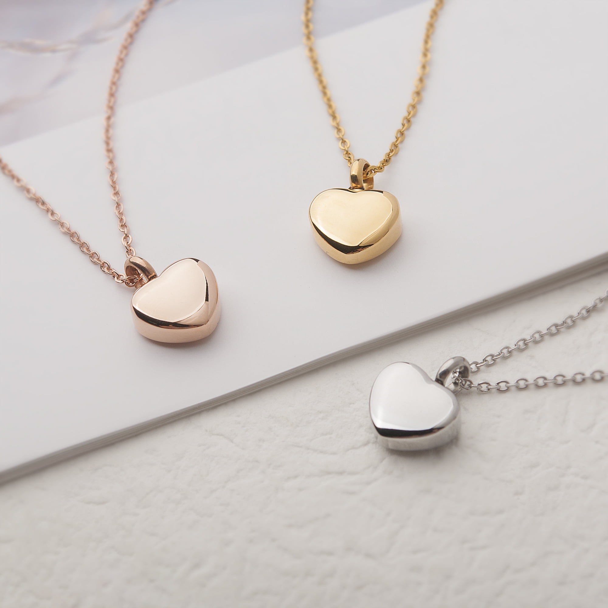 Anavia Mini Heart Urn Pendant Necklace, Pet Cremation Jewelry, Memorial Jewelry Urn For Dog/Cat Ashes Pet Loss Gift - [Gold Necklace]
