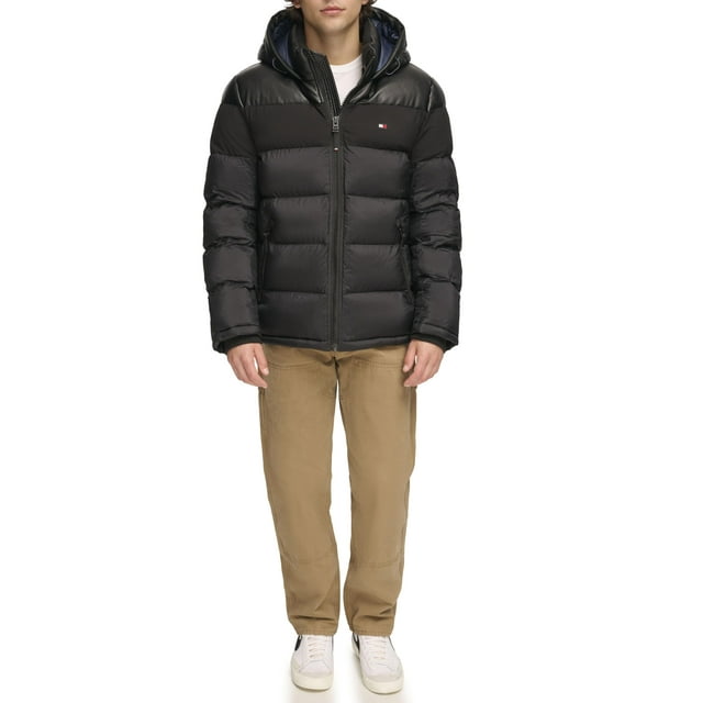 Chaqueta Tommy Hilfiger de piel sintética negra con capucha y capucha