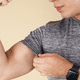 thumbnail image 3 of Playera Deportiva Hombre Color Gris Jaspe Secado Rápido, 3 of 4