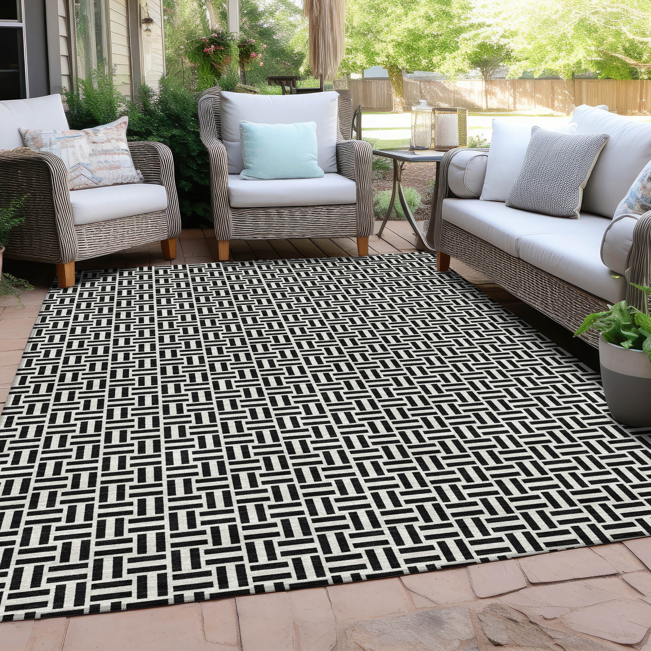 Addison Rugs Chantille Indoor/Outdoor Transitional Geometric Black Washable Rectangle Rug, 5' x 7'6"