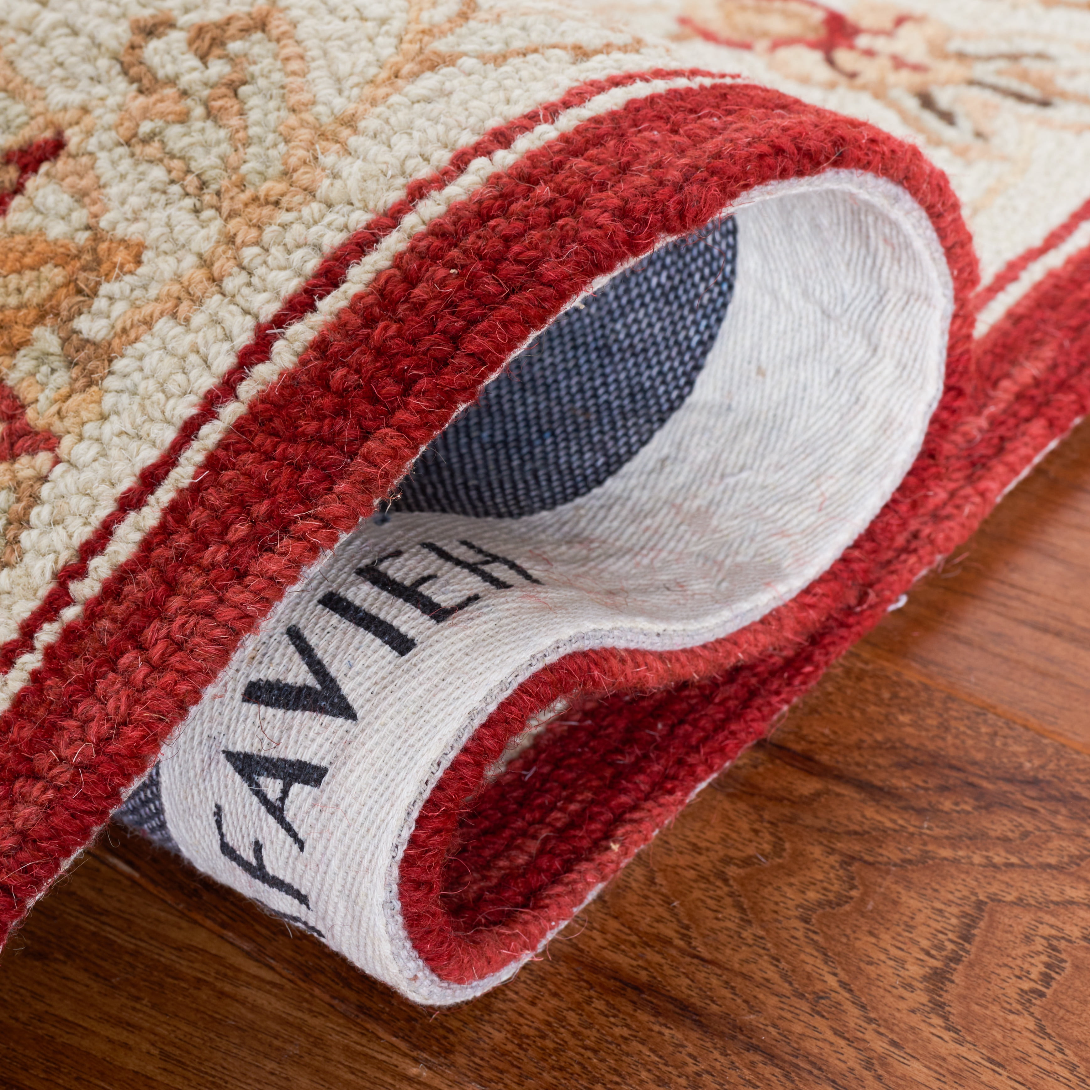 Safavieh Chelsea Anita Oriental Area Rug, Red/Ivory, 5'3" x 8'3"