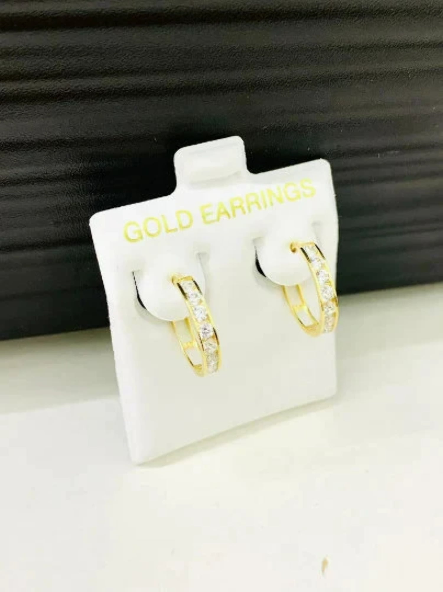 Arracadas De Oro 14KT / 14KT Gold Huggies Earrings 7MM – JDG Jewelers