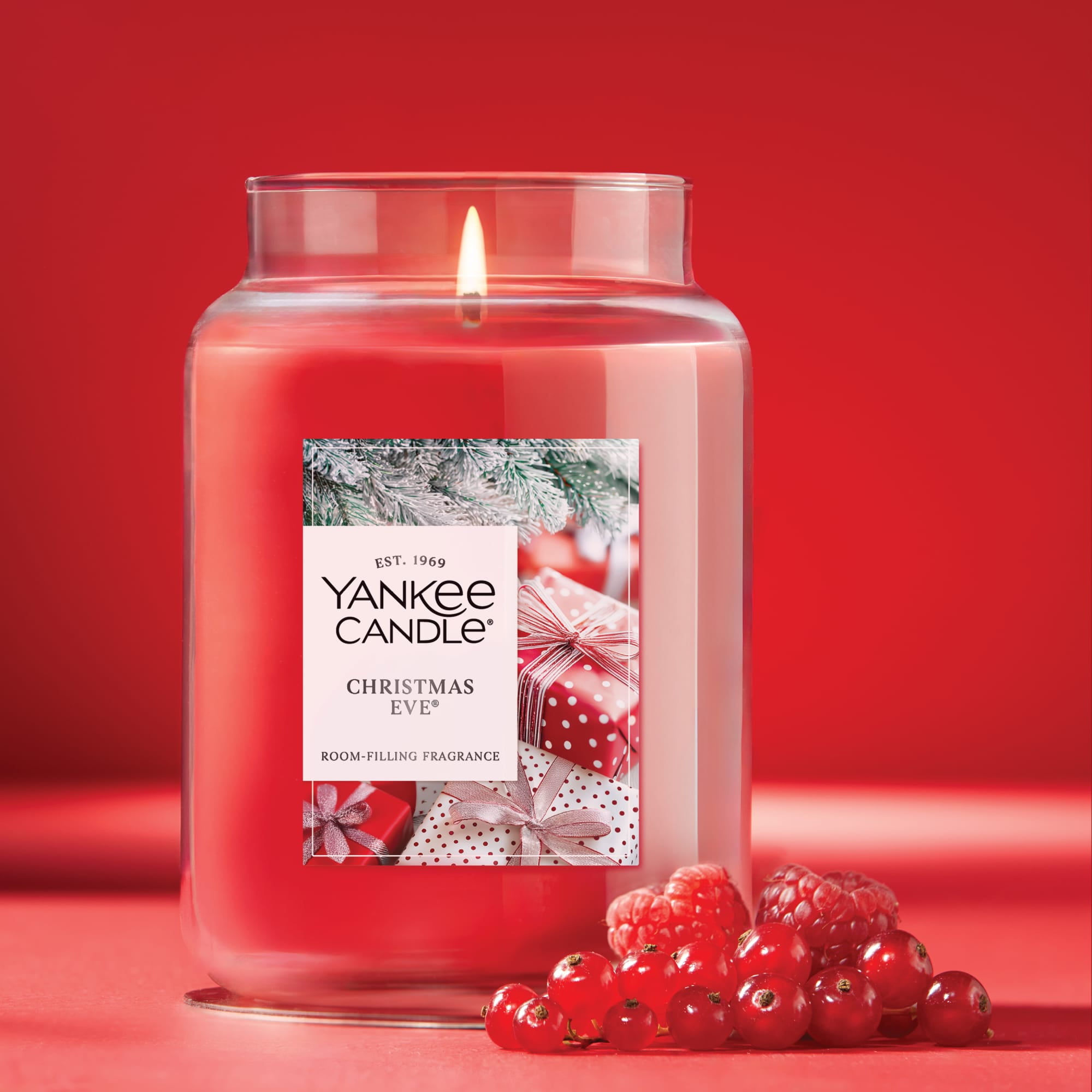 Yankee Candle Christmas Eve Original Large Jar Scented Candles, 22 oz