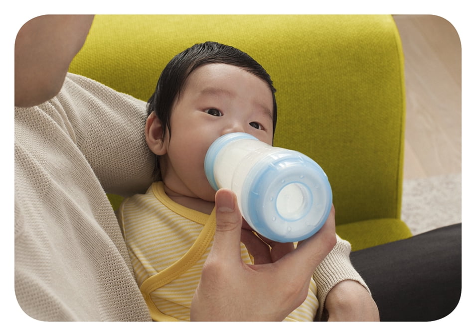 mam baby girl bottles