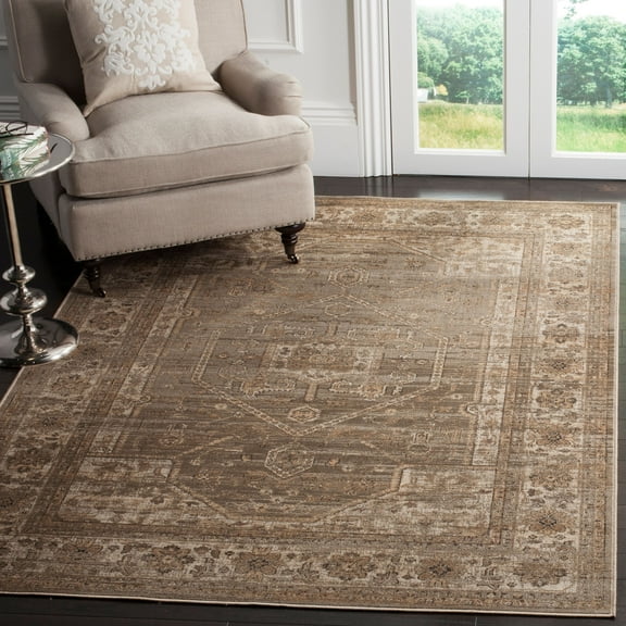 SAFAVIEH Vintage Cahal Traditional Area Rug, Light Brown, 8' x 10'