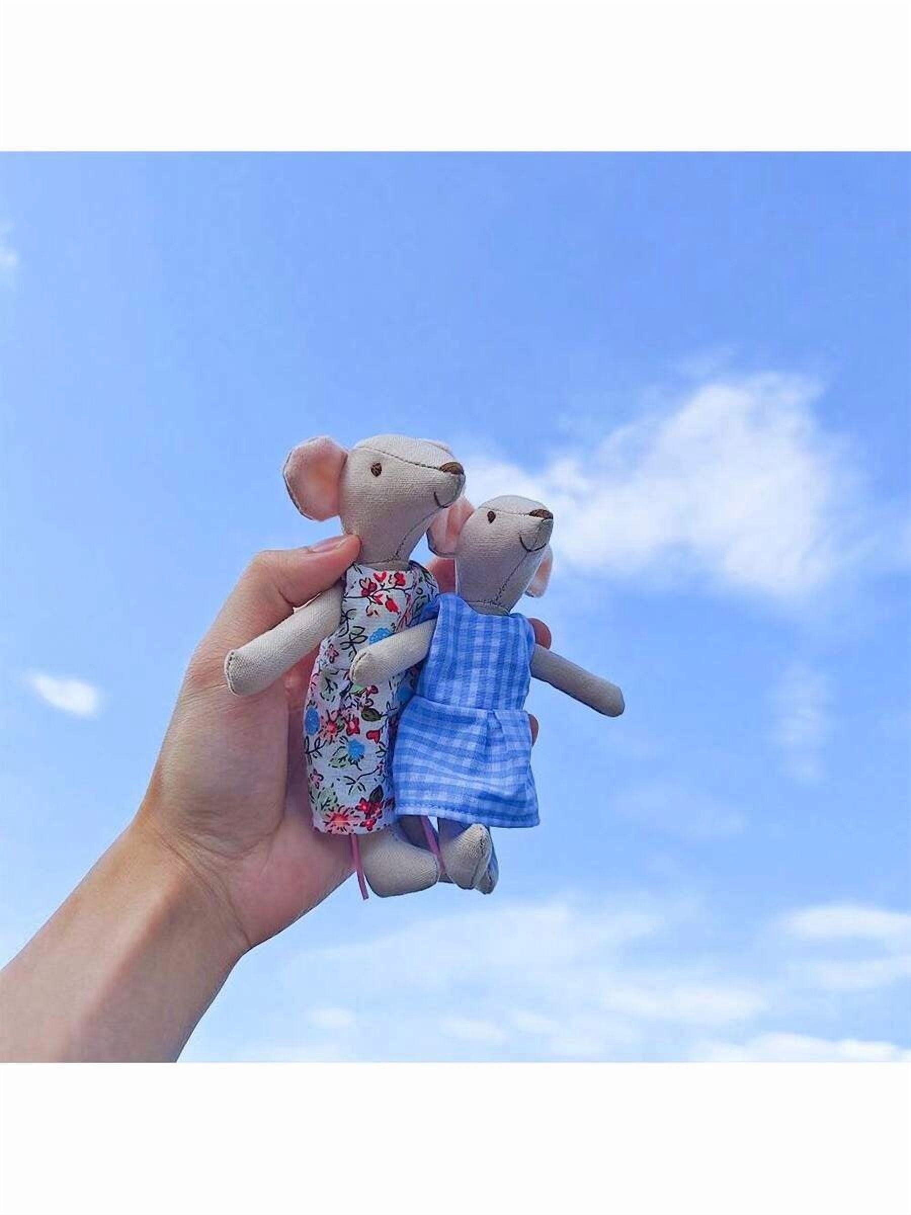 1pc Handmade Wearable Doll Clothes, Mouse Dolls, Little Girl Dolls, Baby Soothing And Sleeping Plush Toys, Children's Fabric Toys, Birthday Doll Gifts, Suitable For Infants, Boys And Girls, Dollhouse