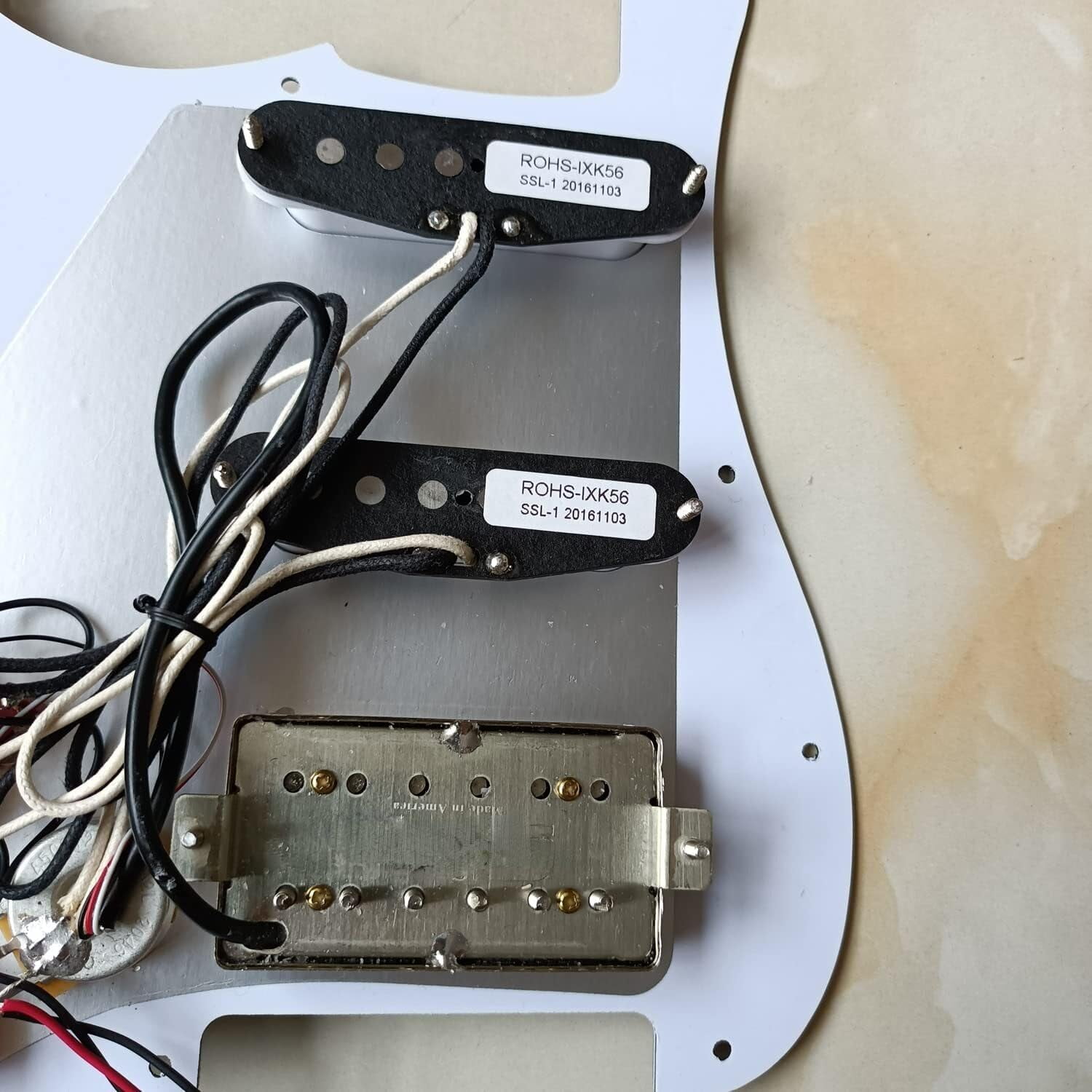 SSH Prewired Guitar Strat Pickguard Set  Ainico 5 Humbucker Pickups Coil Splitting Switch Multi Switch Harnesses ,For Fender ST Electric Guitar Part Replacement