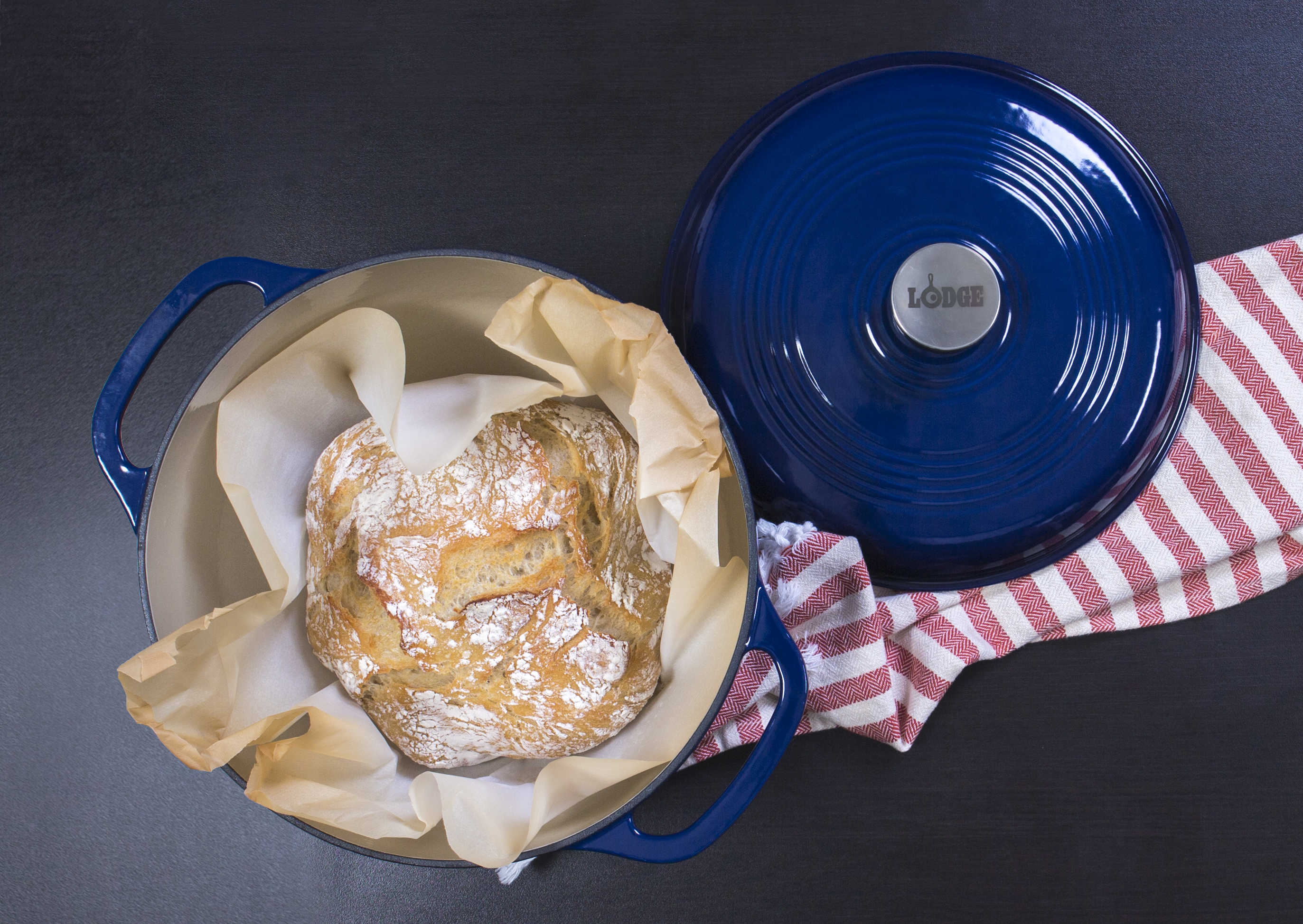 Lodge 6-Quart Enameled Cast Iron Dutch Oven, Indigo photo 4