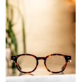 thumbnail image 4 of Lentes de Lectura eyebobs Bitty Witty Redondos Negro Granito 3.00, 4 of 5