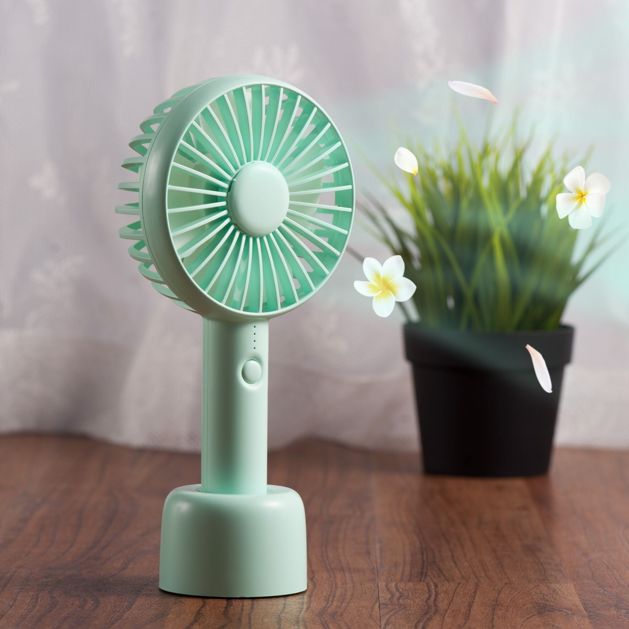 USB Table Desk Personal Fan Mini Handheld Fan Portable USB Fan Small Table Desk Personal Rechargeable Battery Operated 2 Speed Stand Charging Base For Office Desktop Home Cooling Outdoor Travelling Ca