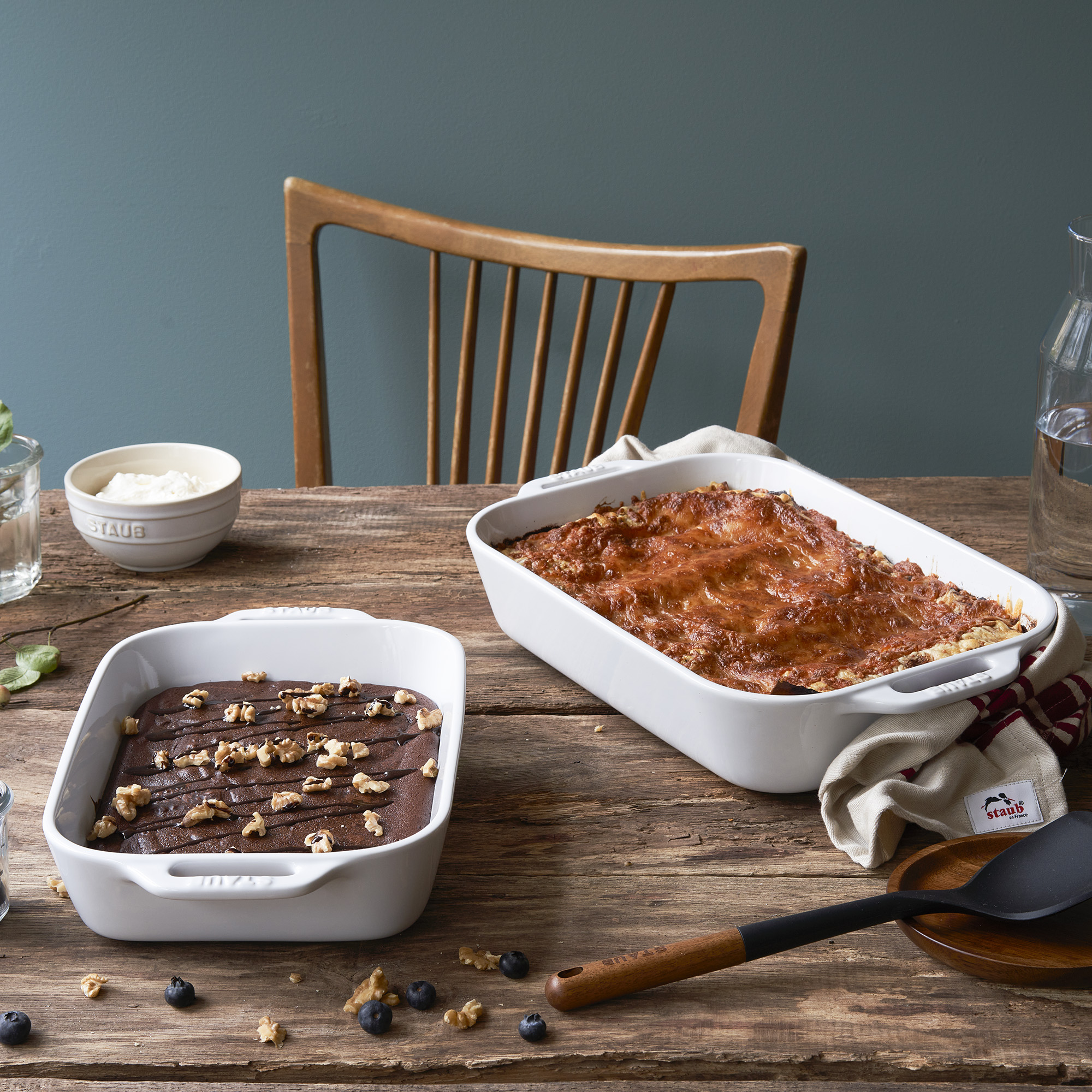 Staub Ceramic 2-Piece Rectangular Baking Dish Set, White photo 2