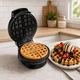 thumbnail image 5 of Waflera Hamilton Beach Estilo Belga 4 Waffles Antiadherente, de Acero Inoxidable con Luz Indicadora, 650W, 5 of 7