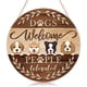 thumbnail image 1 of Divertido letrero de bienvenida para puerta de entrada para perro, decoración de puerta de perro de dibujos animados adorable de granja, perros bienvenidos, letrero tolerado para colgar, 1 of 5