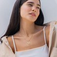 thumbnail image 4 of 18K Gold Moon Star Lion Evil Eye Colgante Collar Medallón Oval Link Gargantilla Layering Jewery para Mujeres Niñas Dainty Gargantilla Colgante Collar Evil Eye brillar Juguete, 4 of 5