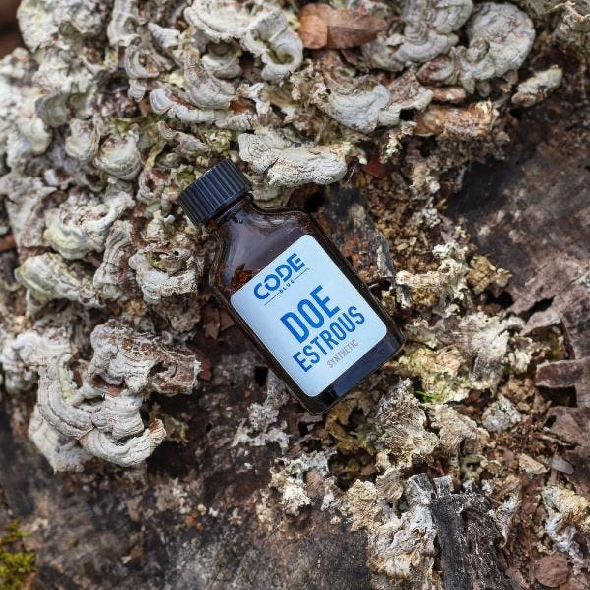 Code Blue Synthetic Whitetail Doe Estrous, 1 oz. Bottle