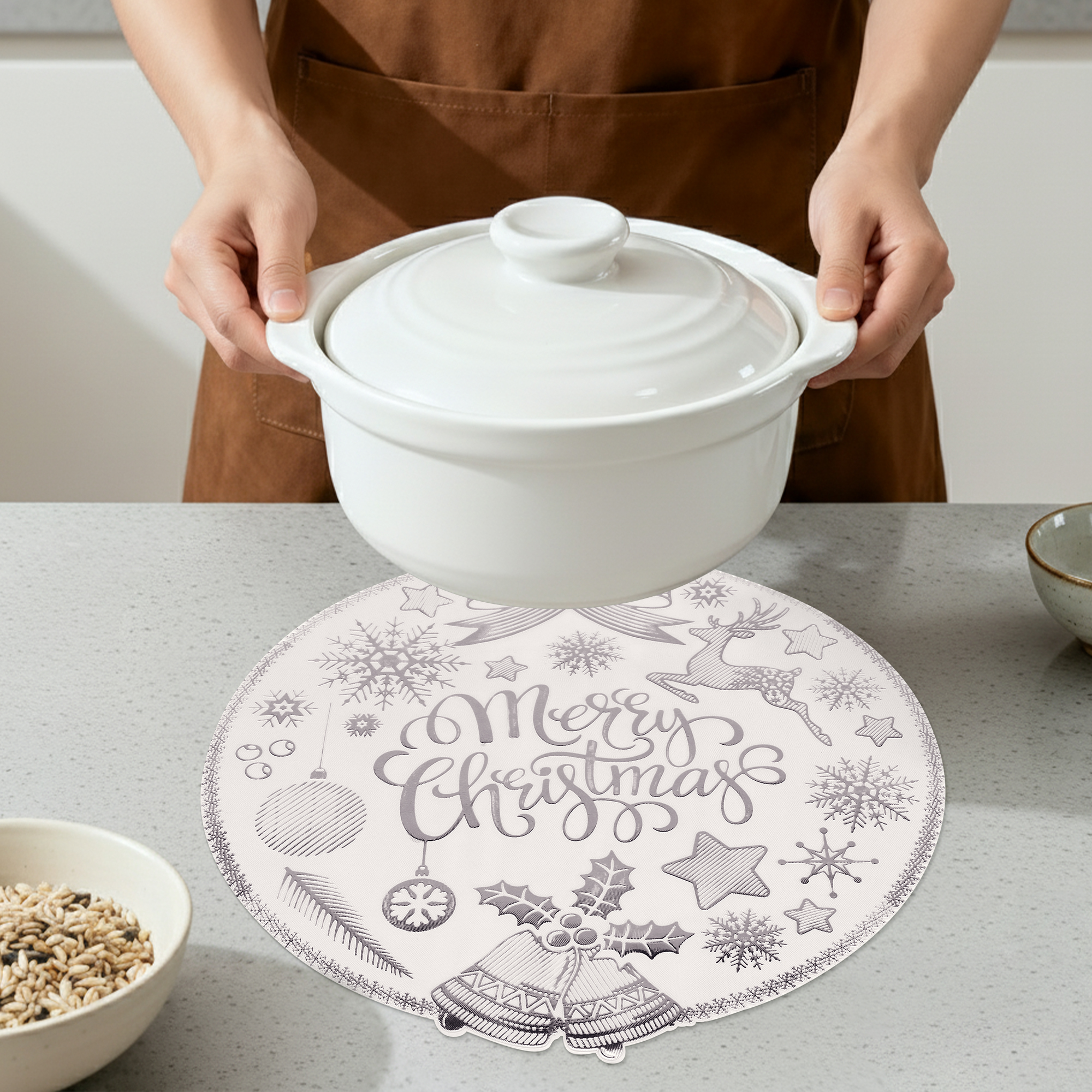 Unique Bargains Set of 6 Washable Kitchen Table Placemats for Holiday Dining Silver