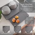 thumbnail image 3 of Set de 2 Tapetes de Secado de Piedra FEDBB con Soporte de Bambú Gris Oscuro, 3 of 7