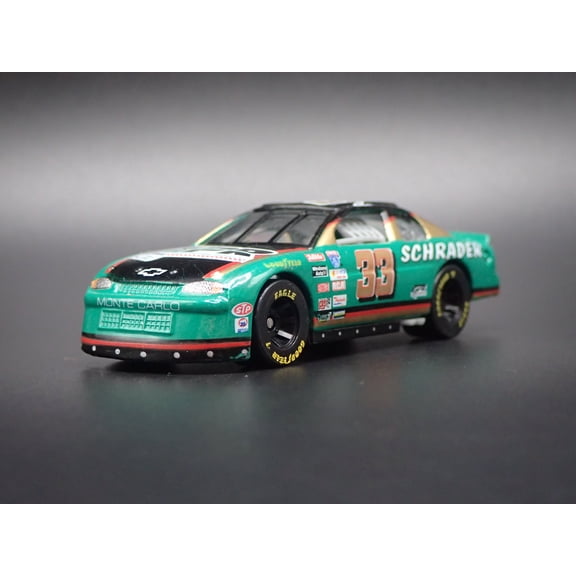 (Open Box) 1998 CHEVY CHEVROLET MONTE CARLO 33 KEN SCHRADER NASCAR 1:64 SCALE DIECAST CAR