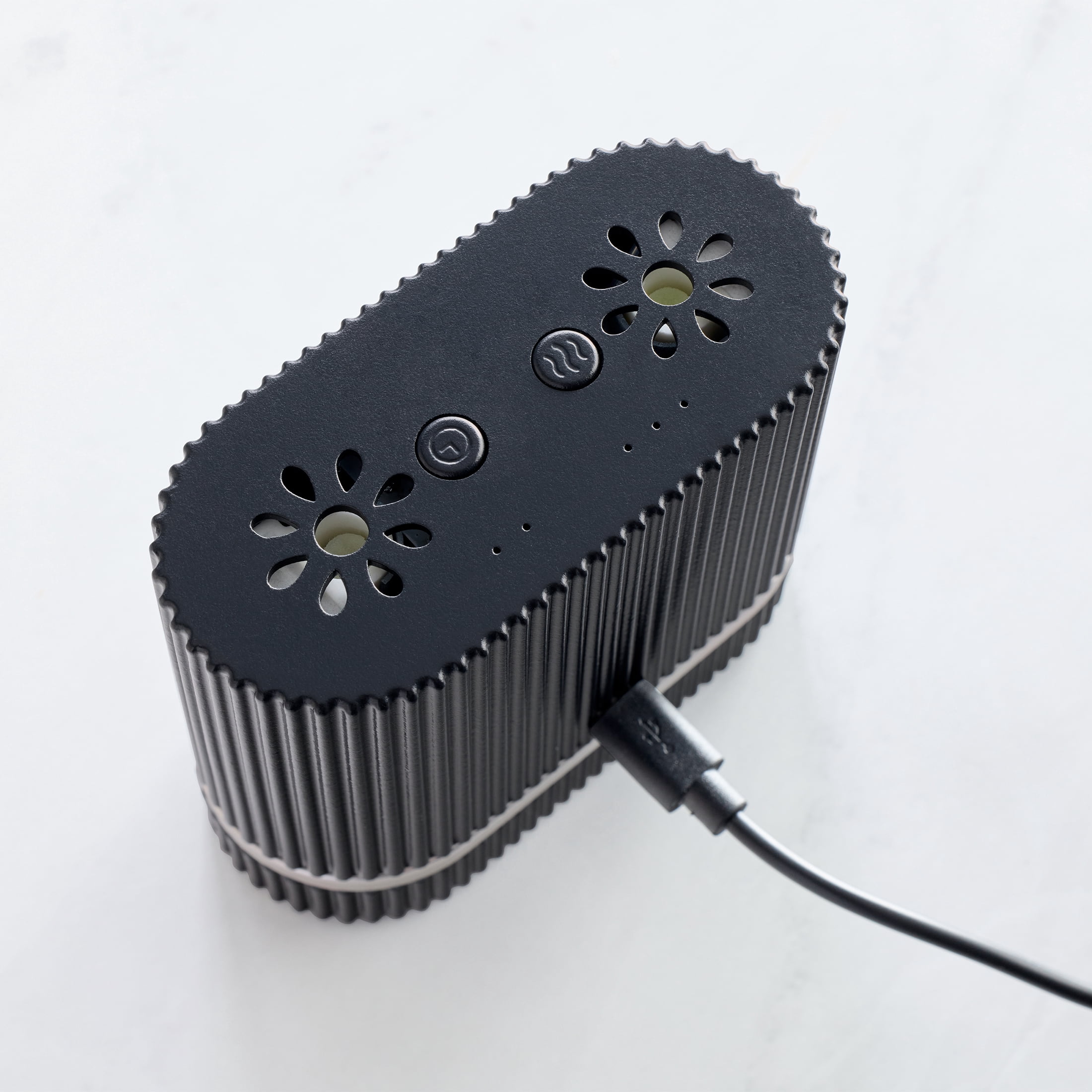 Better Homes & Gardens Aroma Accents Dual-Scent Oil Diffuser, Graystone Black