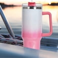 thumbnail image 4 of Vaso de 40 oz con asa y tapa con pajita, taza de viaje de acero inoxidable reutilizable y aislada que mantiene las bebidas frías, botella para agua, té helado o café, 4 of 5
