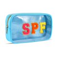thumbnail image 1 of Bolsa Pouch Dealkion con Letras Chenille y Resistente al Agua para Mujer, 1 of 6