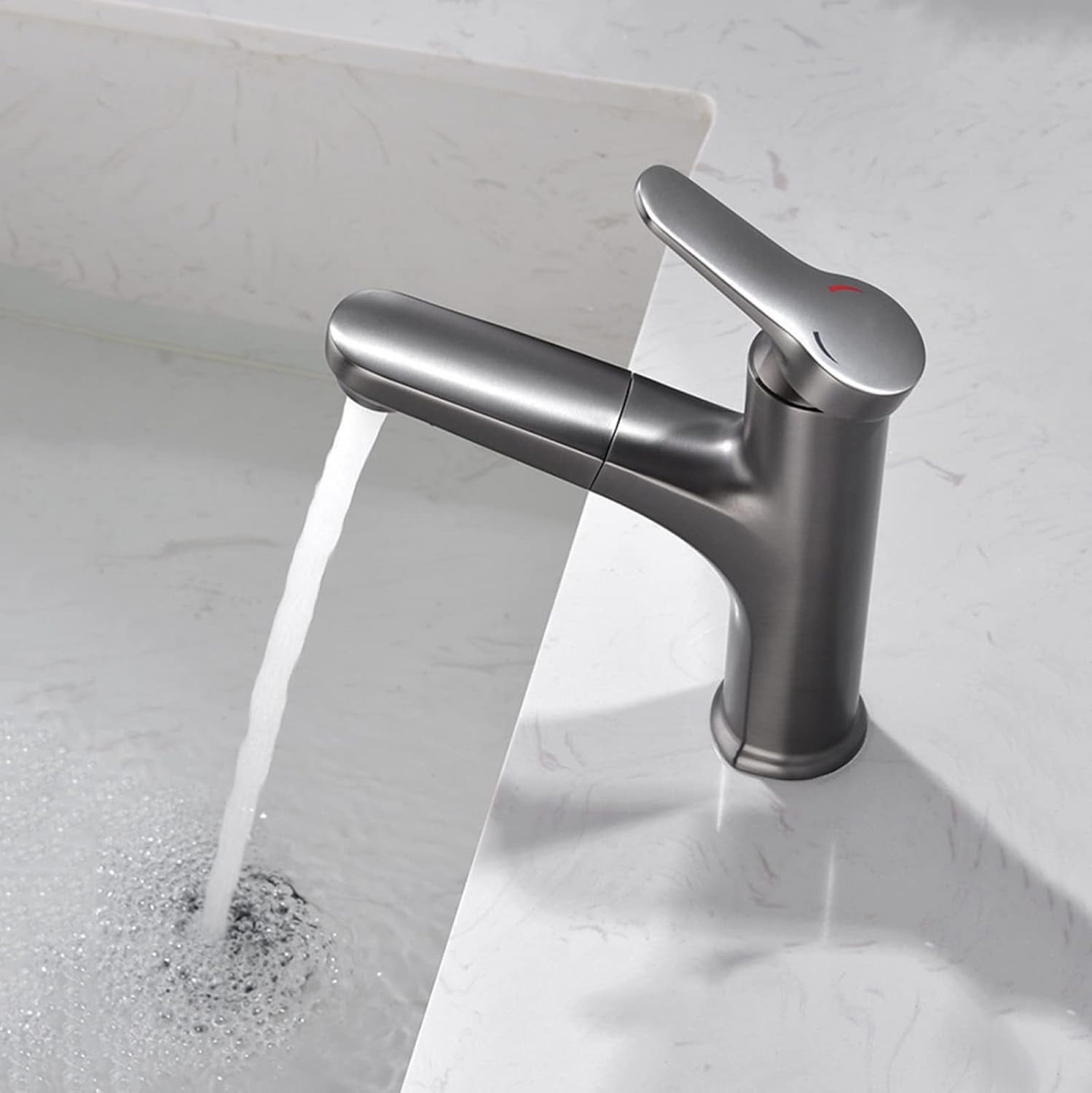 Bathroom Faucet with Pull Out Sprayer,360° Swivel Spout Bathroom Sink Faucet,Bathroom Faucet Single Hole,Single Handle Basin Mixer Tap for Hot and Cold Water,Black