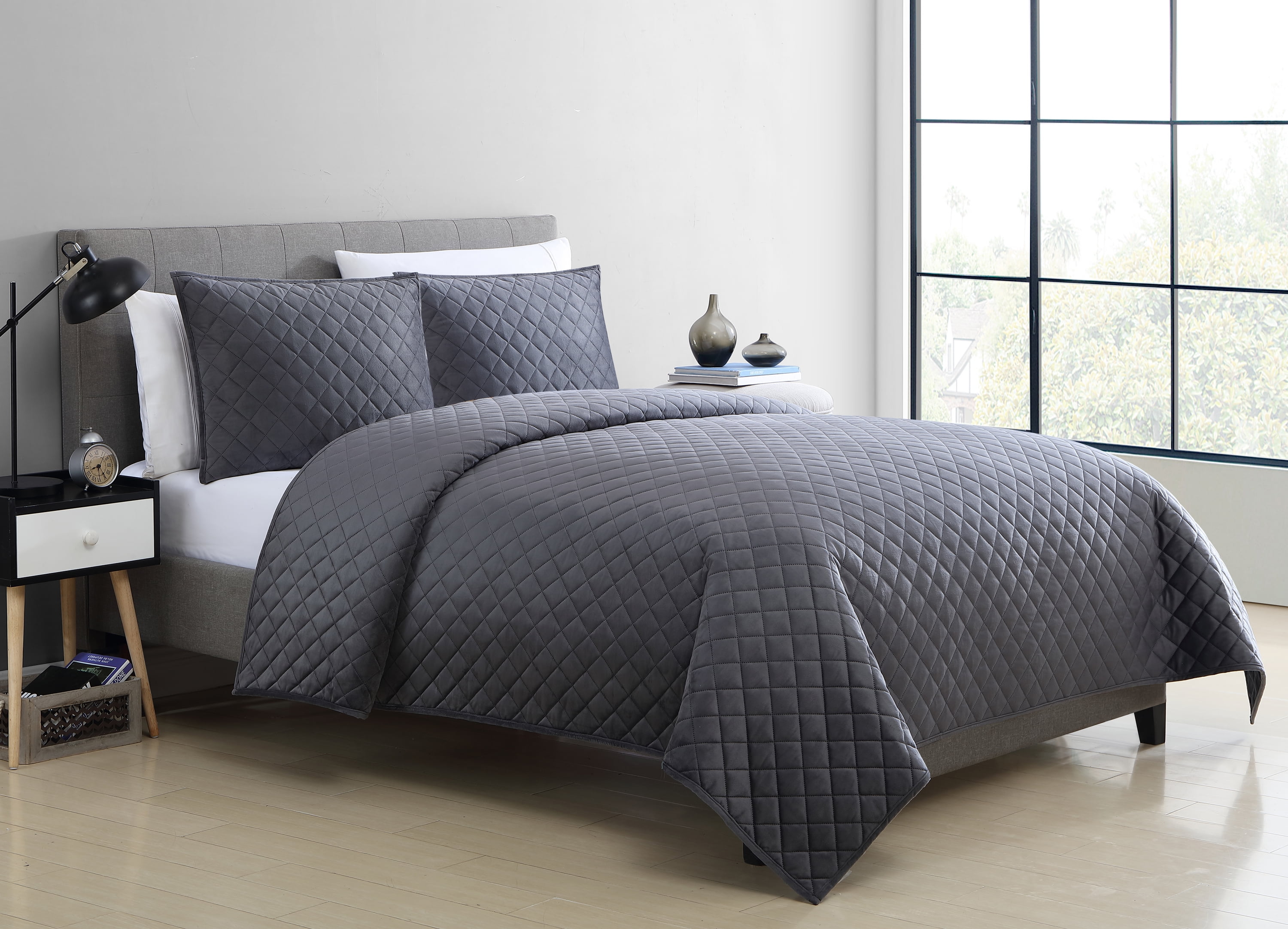 Plush Velvety Fitted Quilted Mattress Cover