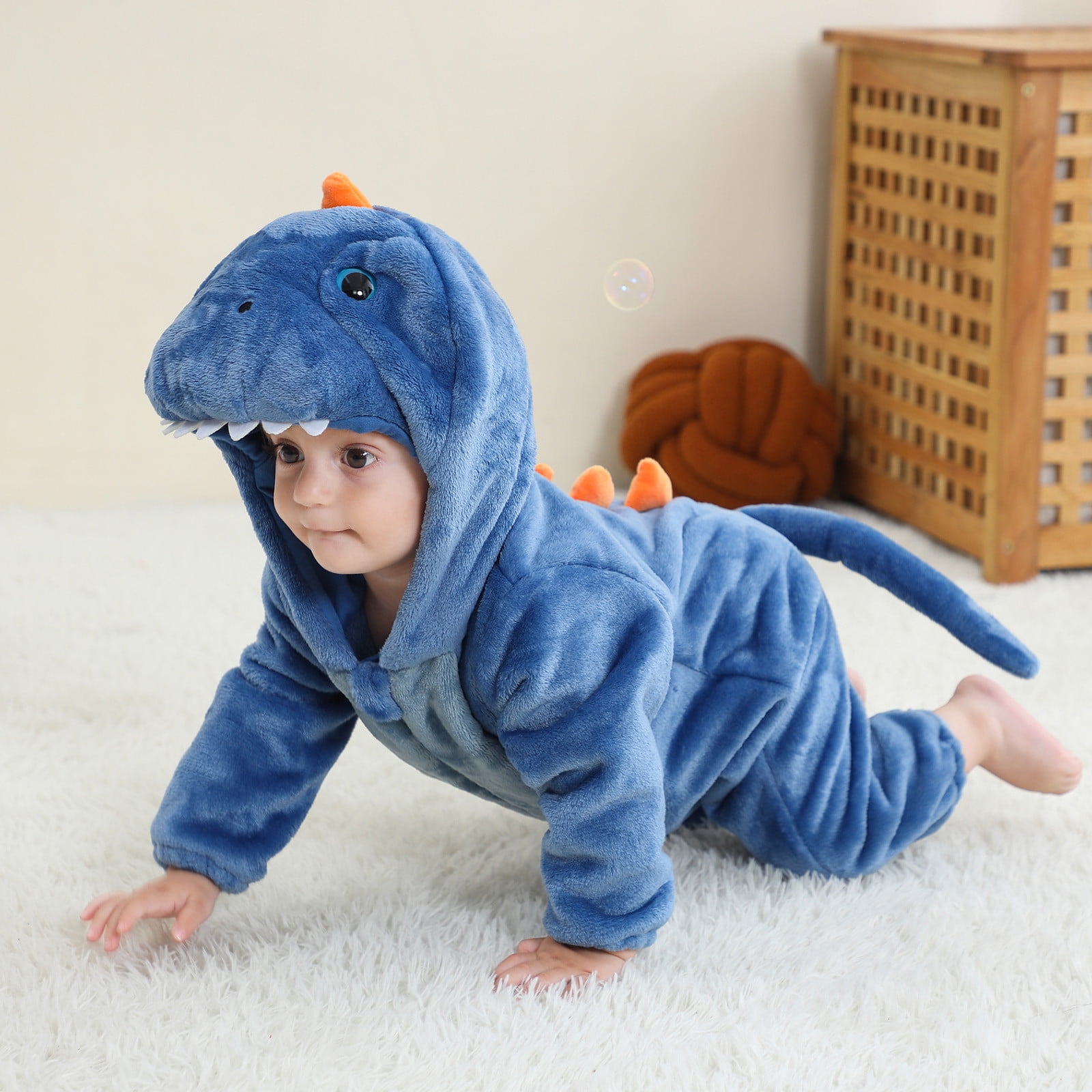 FFENYAN Adorable Dinosaur-Themed Baby Onesie Soft Flannel Long Sleeve Bodysuit for Infants and Toddlers Perfect for Everyday Wear and Special Occasions for 3 Months-3 Years