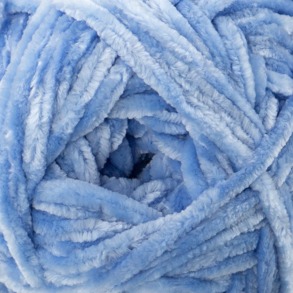 Craft County Bulky 5 Velvet Yarn – Super Soft Polyester Yarn for Blankets, Home Décor, and More! (Light Blue, 6 Pack)