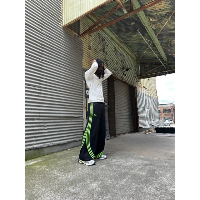 Pantalones de chándal de pierna recta con estampado de letras a rayas estilo retro hip-hop de Harajuku, pantalones de chándal deportivos informales con personalidad urbana americana para correr