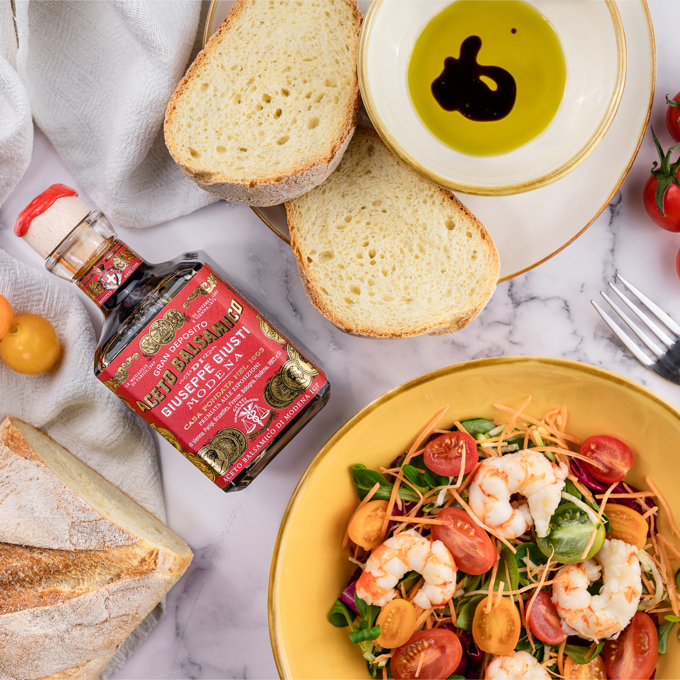 Giusti Italian Balsamic Vinegar of Modena IGP - 3 Gold Medals, Rich & Thick Gran Deposito Aceto Balsamico di Modena for Salads, Cheese & Finishing Touches, Made in Italy – 8.45 fl oz/250 ml -Pack of